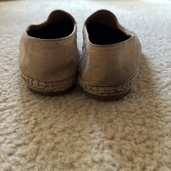 CHANEL Beige & Black LEATHER Cap Toe ESPADRILLE Slip On DESIGNER SHOES size 41 - Picture 3 of 7